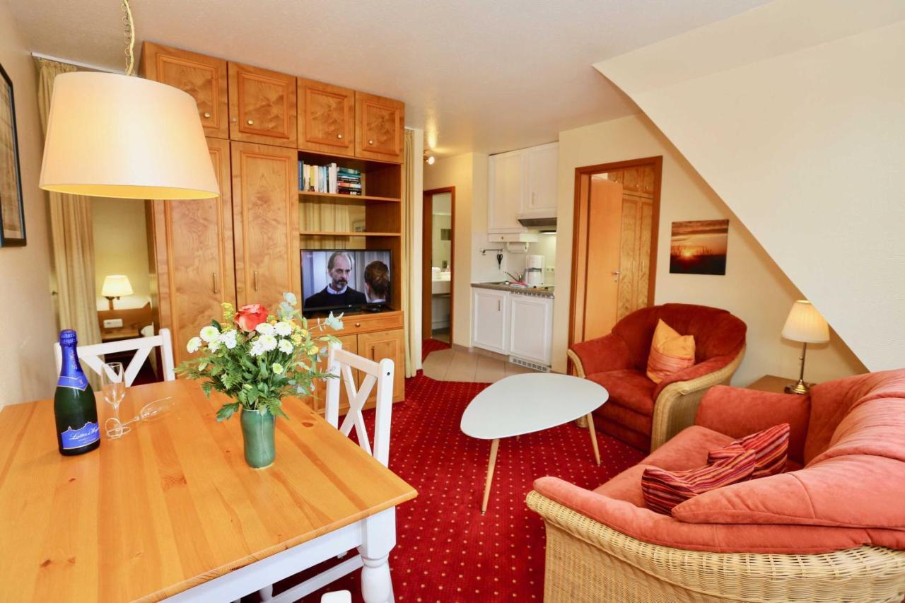 Inselresidenz Strandburg - Ferienwohnung 303 Йюст Экстерьер фото