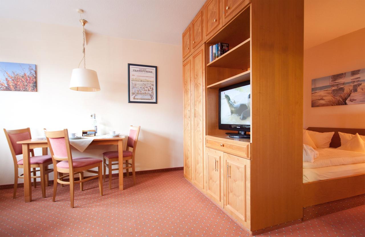 Inselresidenz Strandburg - Ferienwohnung 303 Йюст Экстерьер фото